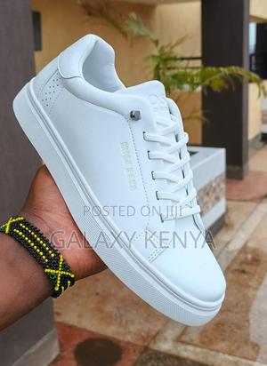 H.G Boss Sneakers - thumbnail 2