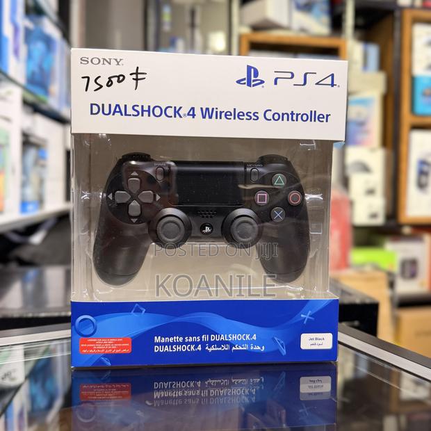 Playstation Ps4 Dualshock4 Controller Black (Original) - thumbnail 3