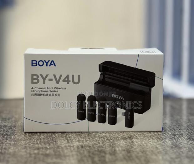 Boya By-v4u 4-person Wireless Microphone With Usb-c Connector