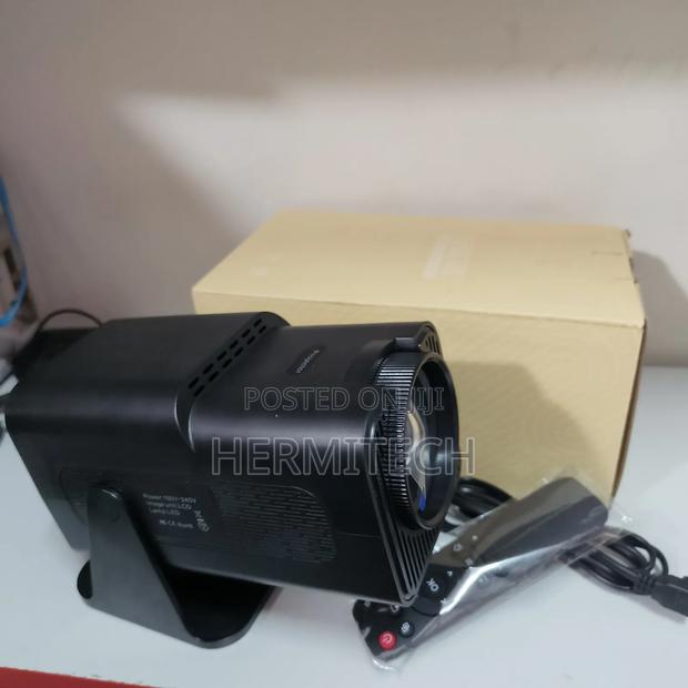 Hy320 Smart Android Home Theatre Projectors - thumbnail 2