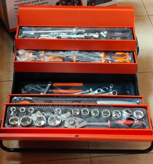 85 Pieces Mechanical Toolkit - main view