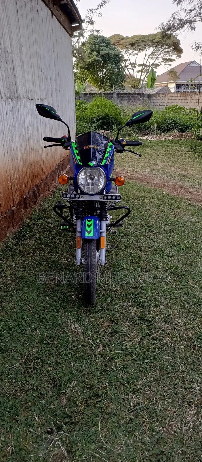 TVS HLX Plus ES 2023 Blue