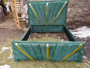 Green Chester Bed