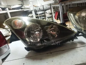 Toyota Wish 2003 Headlight