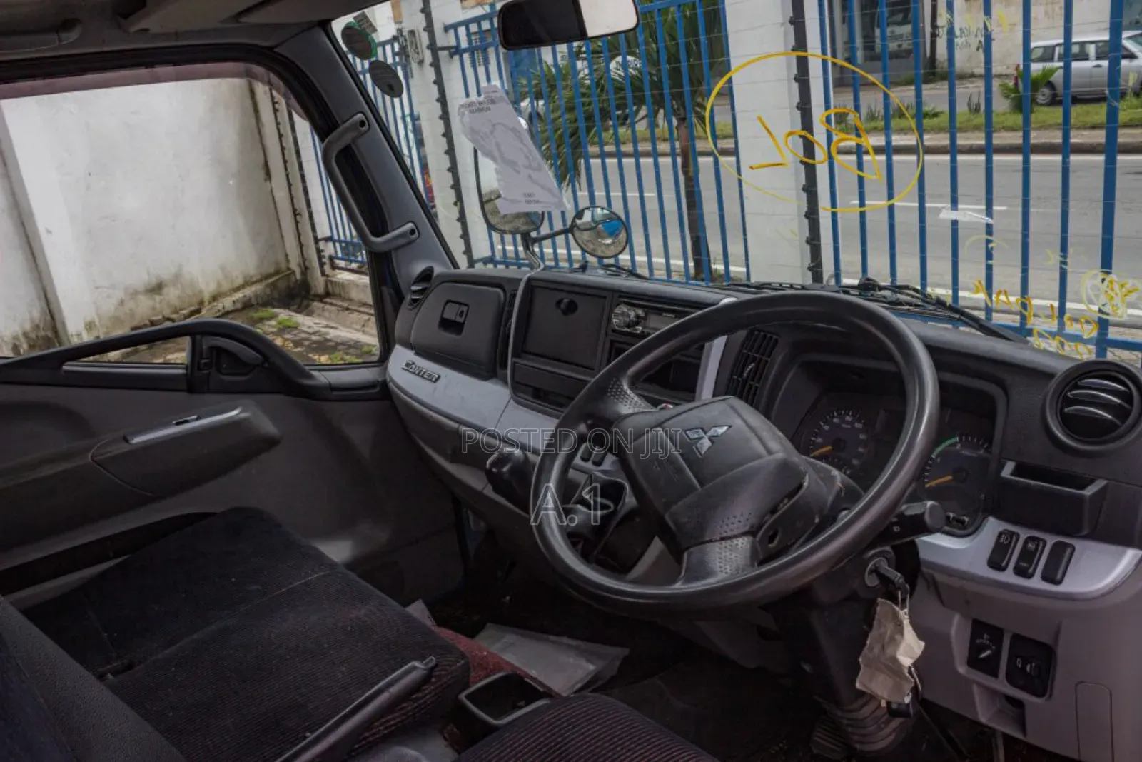 Mitsubishi Canter