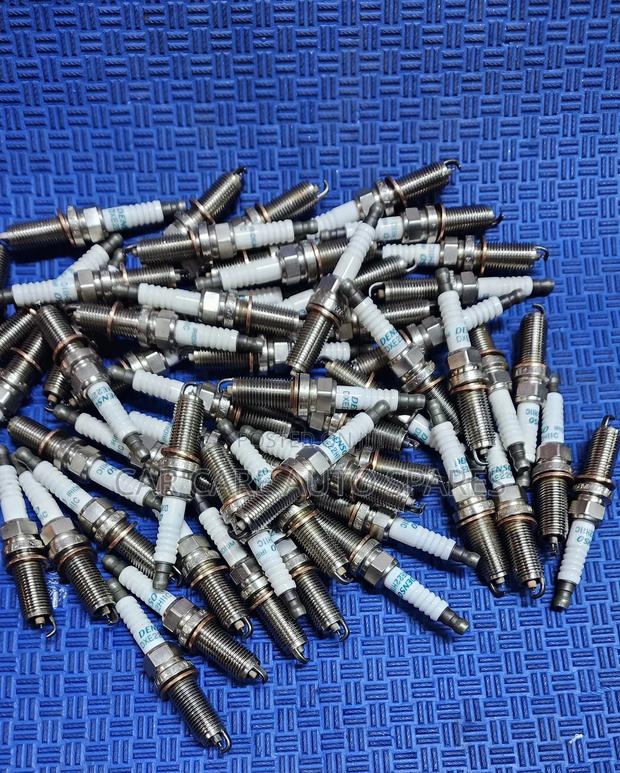 Spark Plug Iridium Nissan X-Trail 2019 - main view