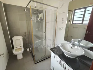 2bdrm Apartment in Westlands, Raphta Road Area for rent