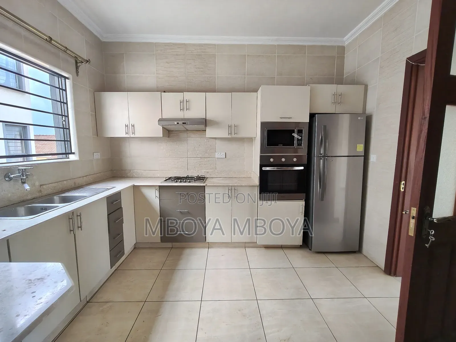 2bdrm Apartment in Westlands, Raphta Road Area for rent