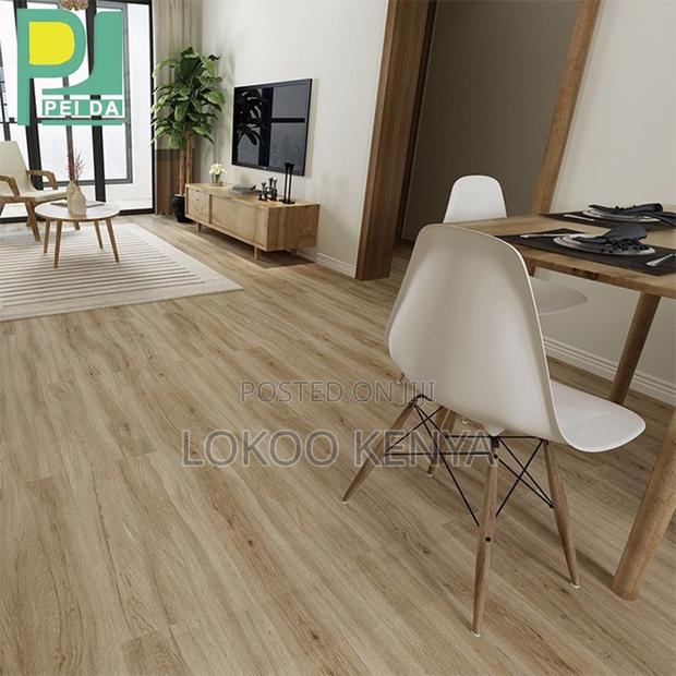 Home Chair ; Eames Plastic Dining Chair - thumbnail 9