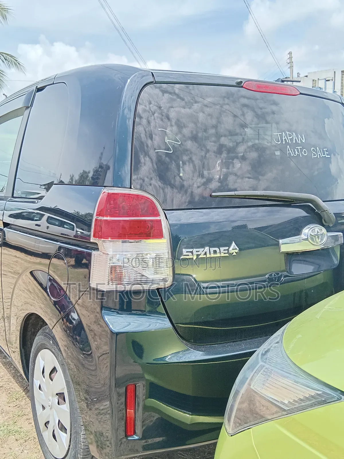 Toyota Spade 2018 Green