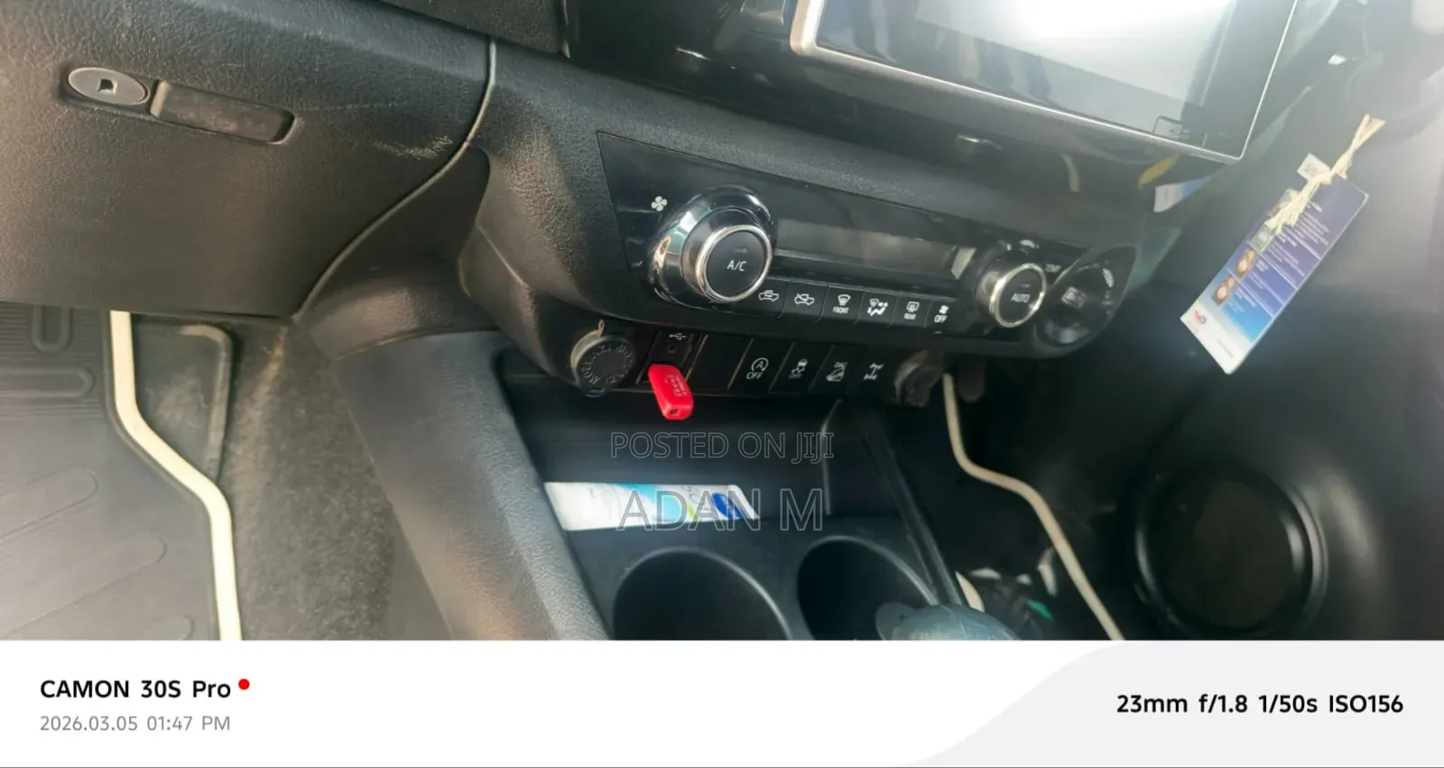 Toyota Hilux 2016 Pearl
