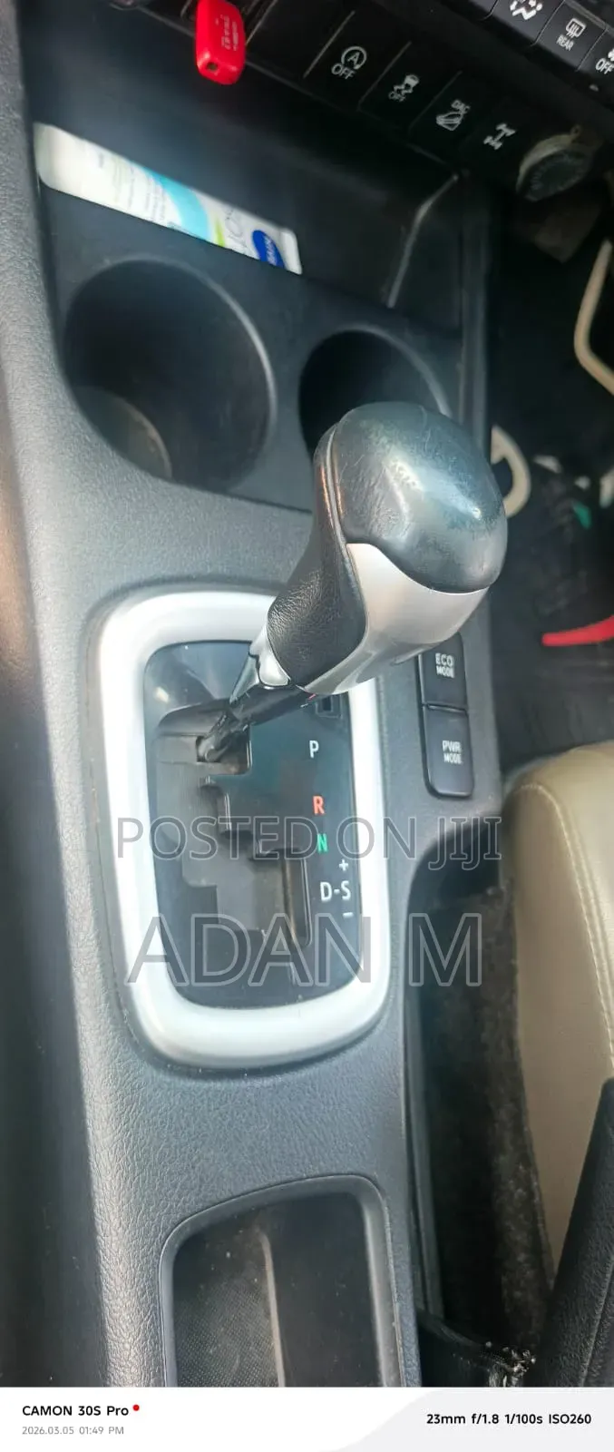 Toyota Hilux 2016 Pearl