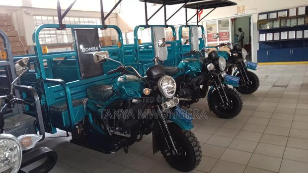 New Bomba 200cc 2025 Blue - thumbnail 3