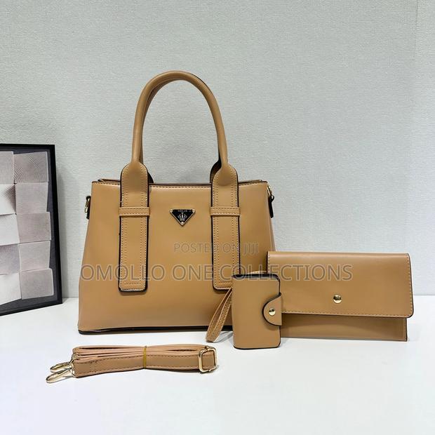 Quality Handbags - thumbnail 5