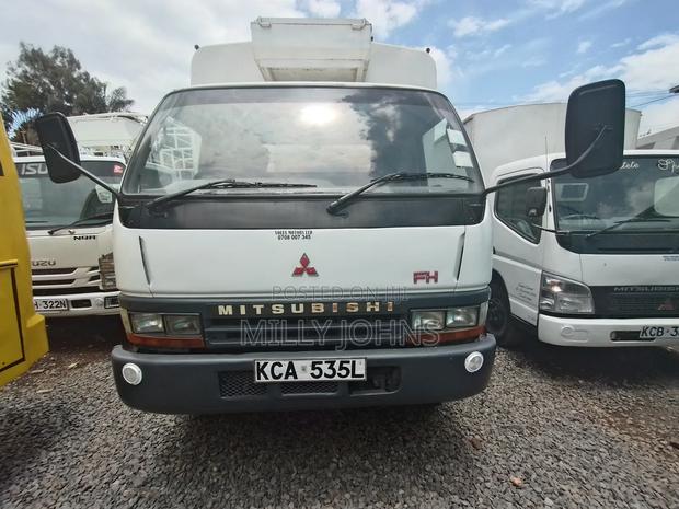 Mitsubishi Mits Fh 215 2014 White - main view