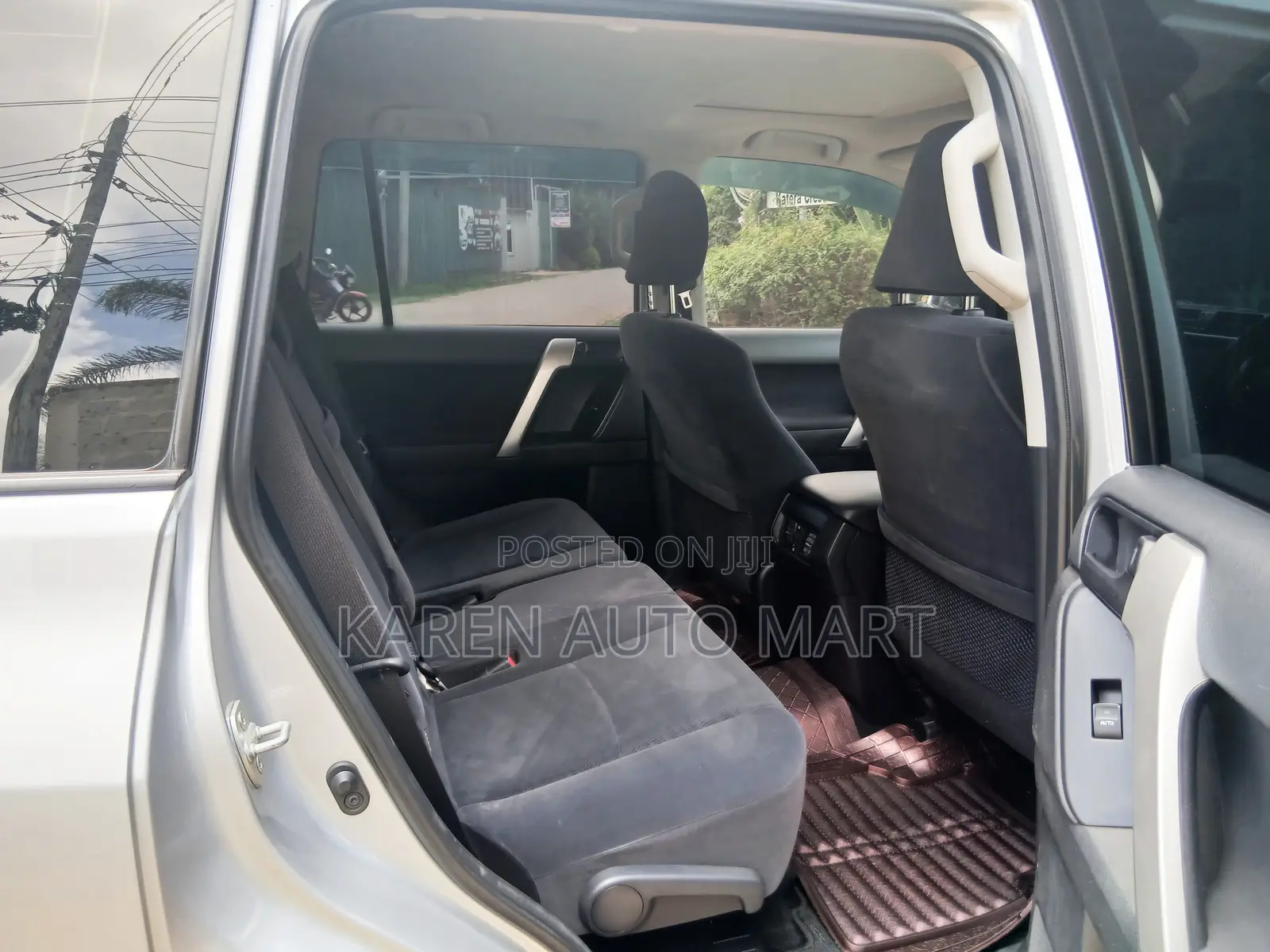 Toyota Land Cruiser Prado 2.8 2019 Silver