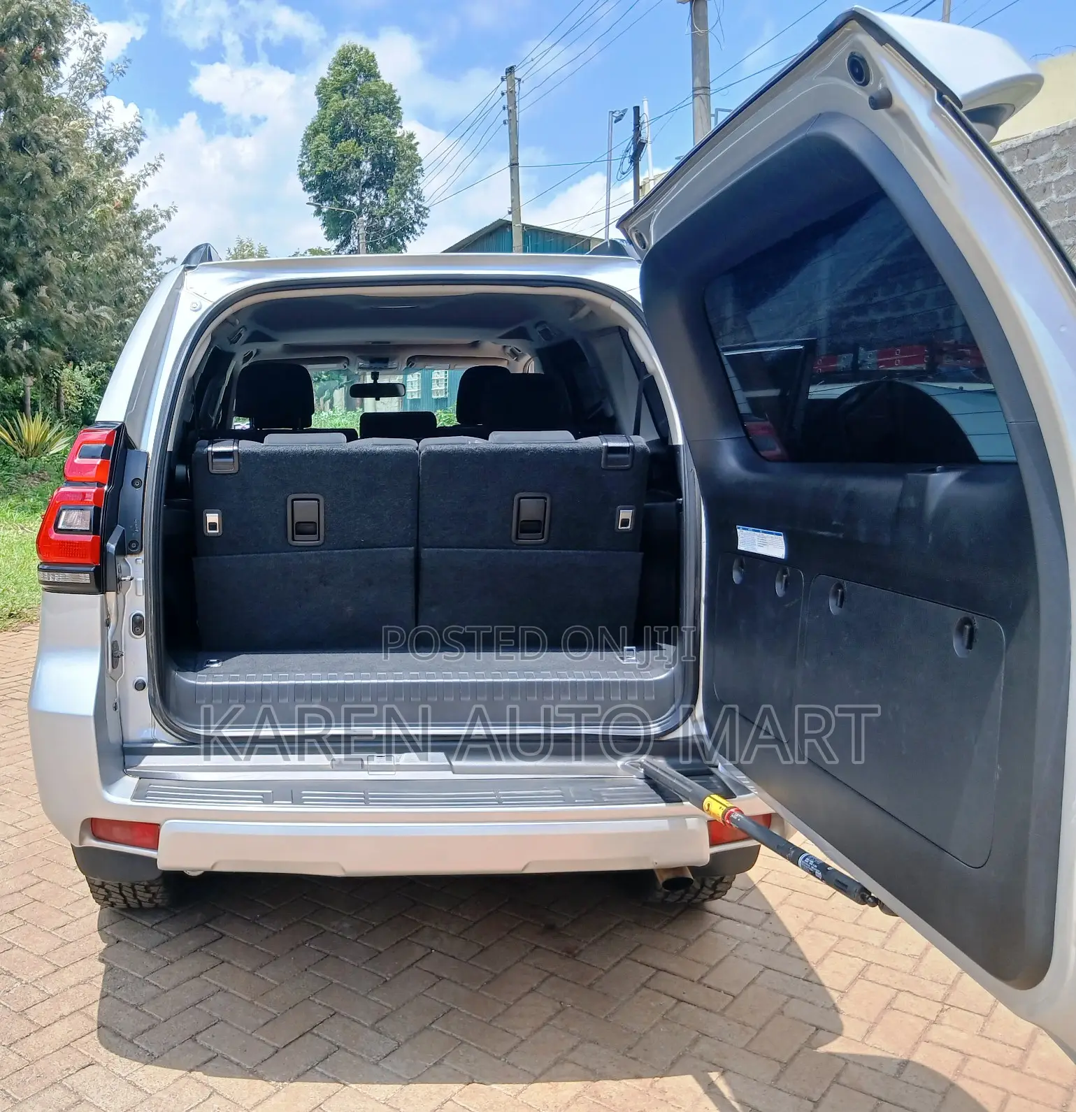Toyota Land Cruiser Prado 2.8 2019 Silver