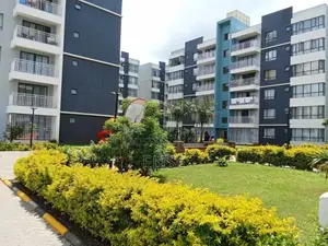 3bdrm Apartment in Indesign Makumbi, Hotel 67 Area for rent