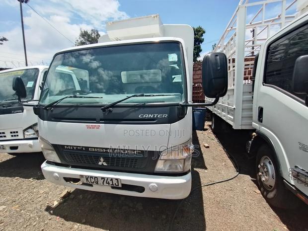 Mitsubishi Canter KCQ 741j 2017 White - main view