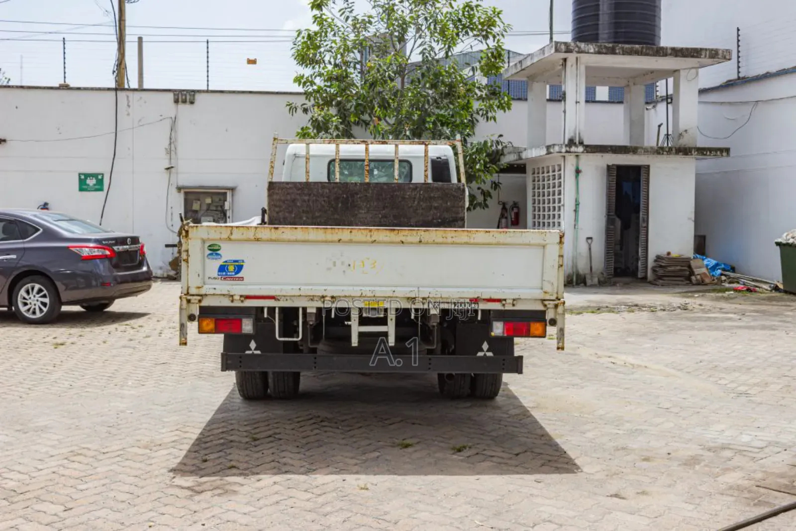 Mitsubishi Fuso Long Chase With Leaf Springs.