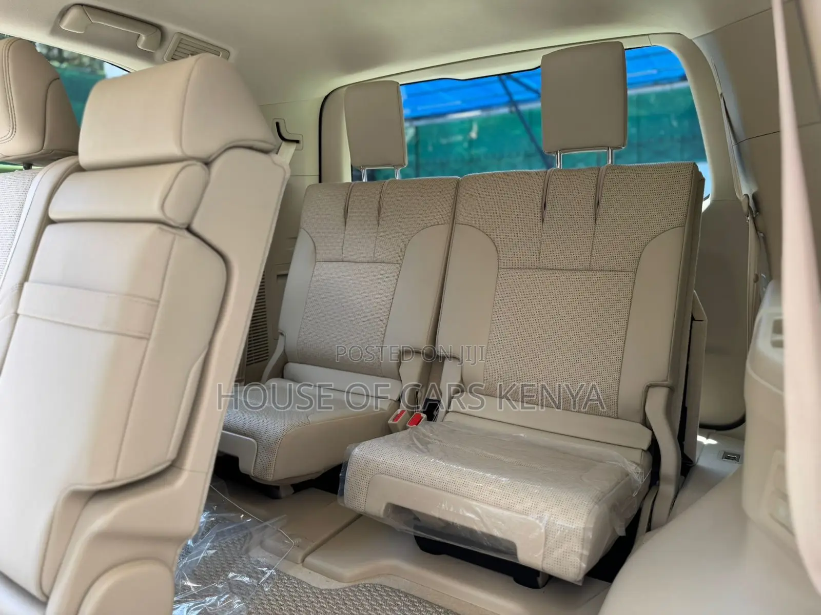 New Toyota Land Cruiser LC300 2023 Pearl