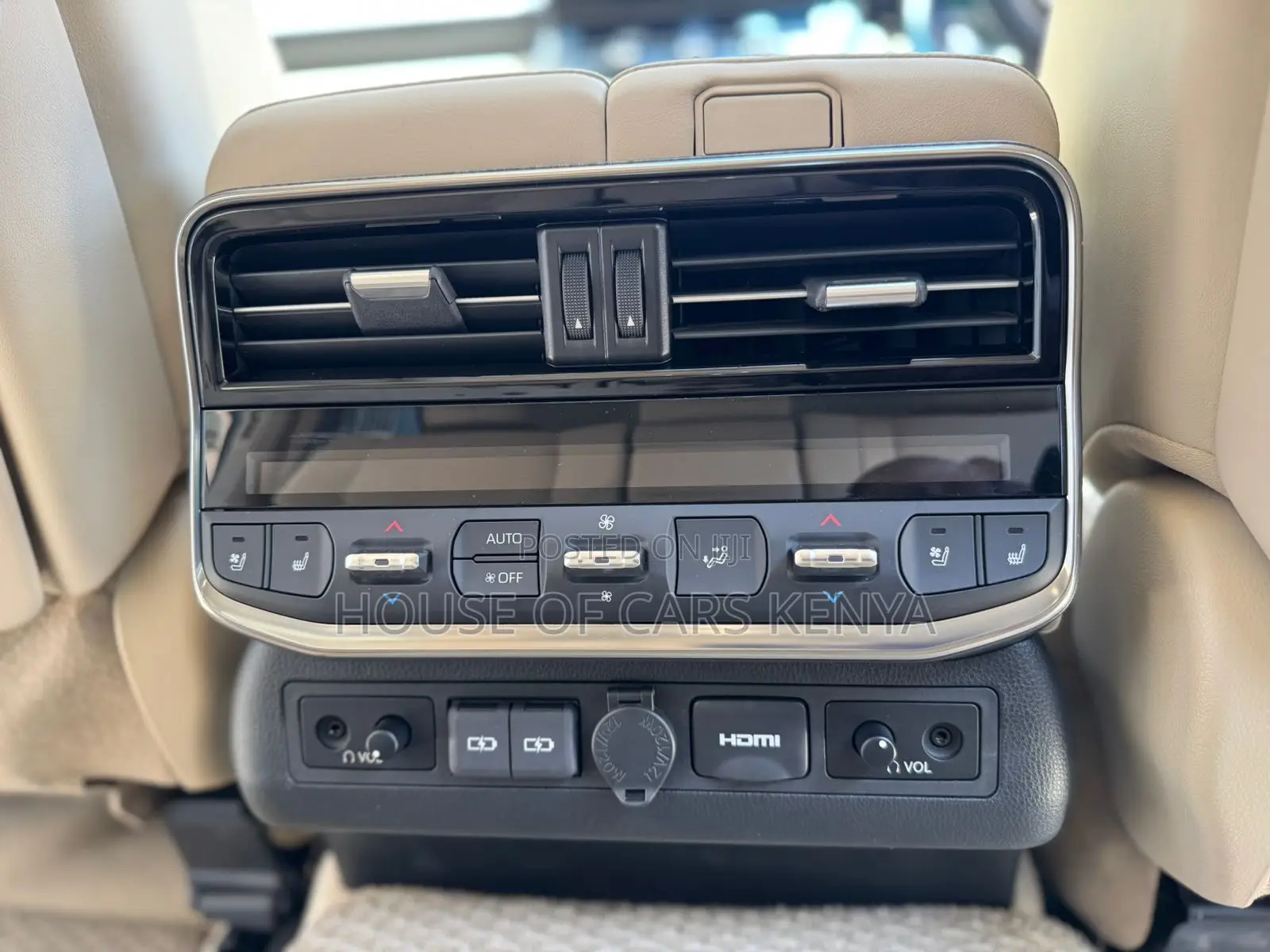 New Toyota Land Cruiser LC300 2023 Pearl