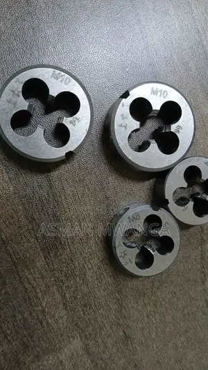 M10 Dynuts/Dynuts