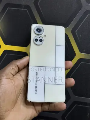 Tecno Camon 19 Pro 256 GB White