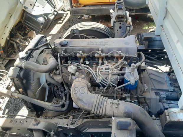 Isuzu NPR Canter - thumbnail 7