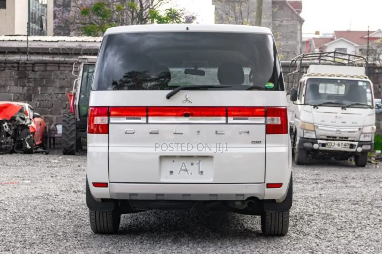 Mitsubishi Delica 2019 White