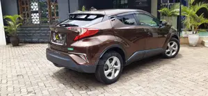 Toyota C-HR 2017 Brown