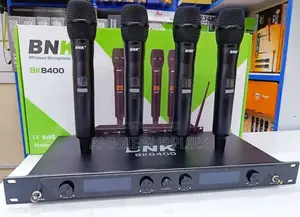 BNK 8400 Legendary 4 in 1 Wireless Microphones 100 Meters Frequency