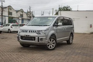 Mitsubishi Delica 2019 Silver