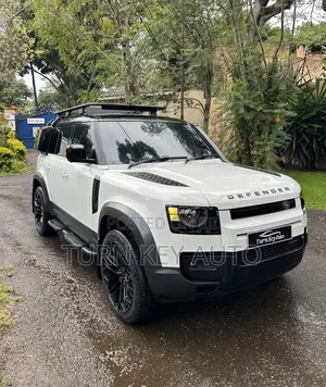 Land Rover Defender X-Dynamic S 2021 White