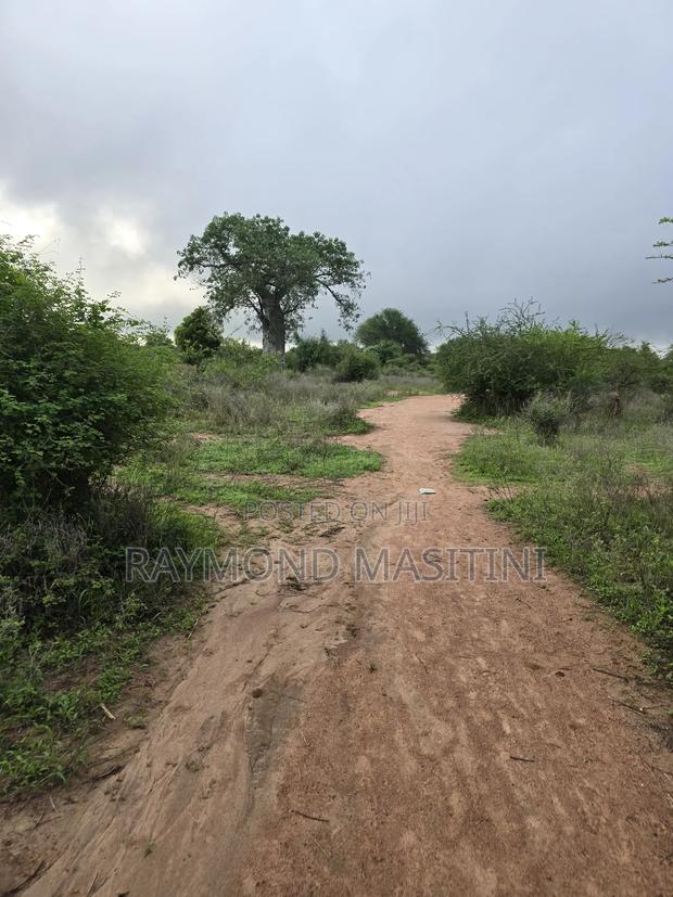 300acres at Ikutha on Sale - thumbnail 8