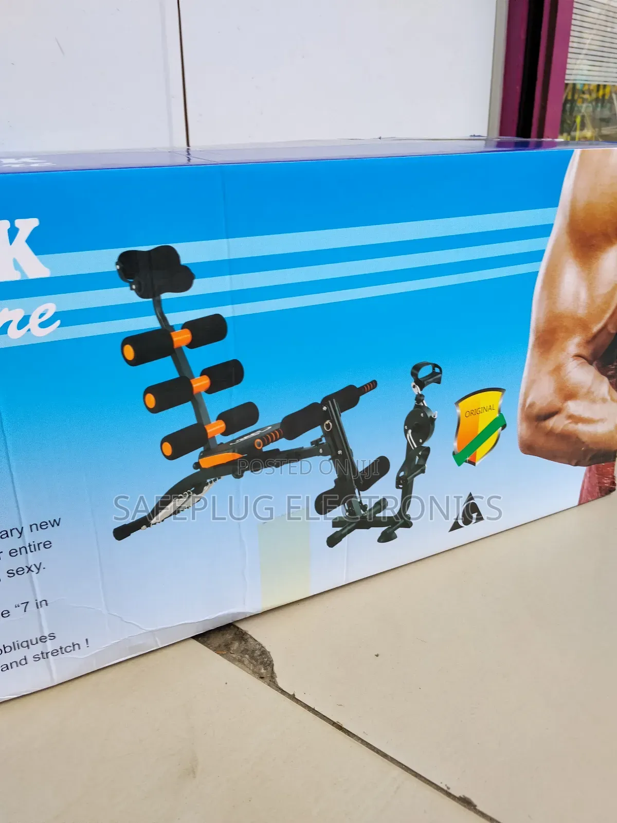 Six Pack Maker" Bike - Adjustable Seat + Resistance Bands