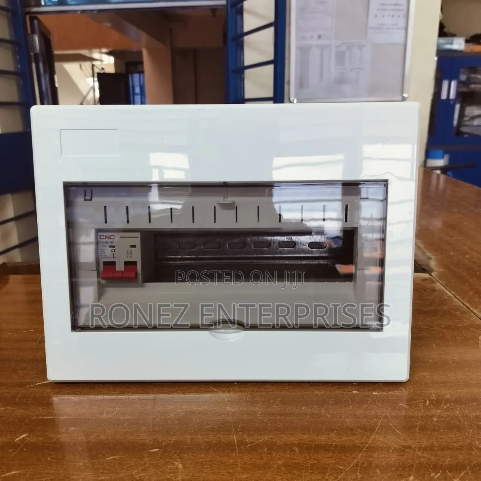 12 Way Consumer Unit Plastic CNC
