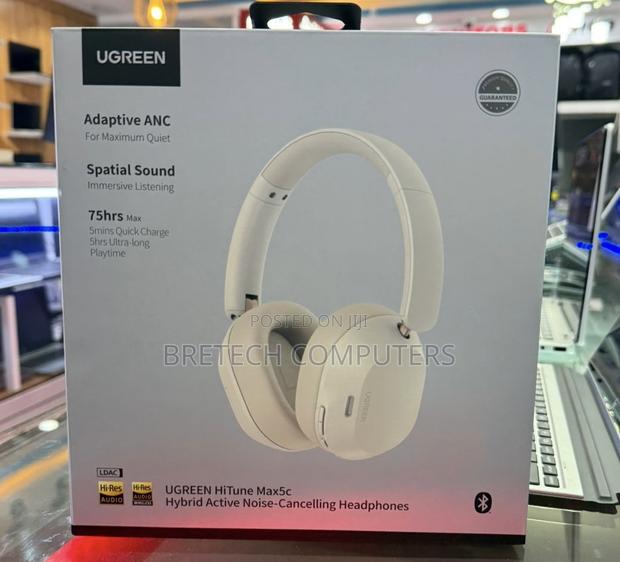 Ugreen Max5c Active Noise Cancelling Headphones - thumbnail 3