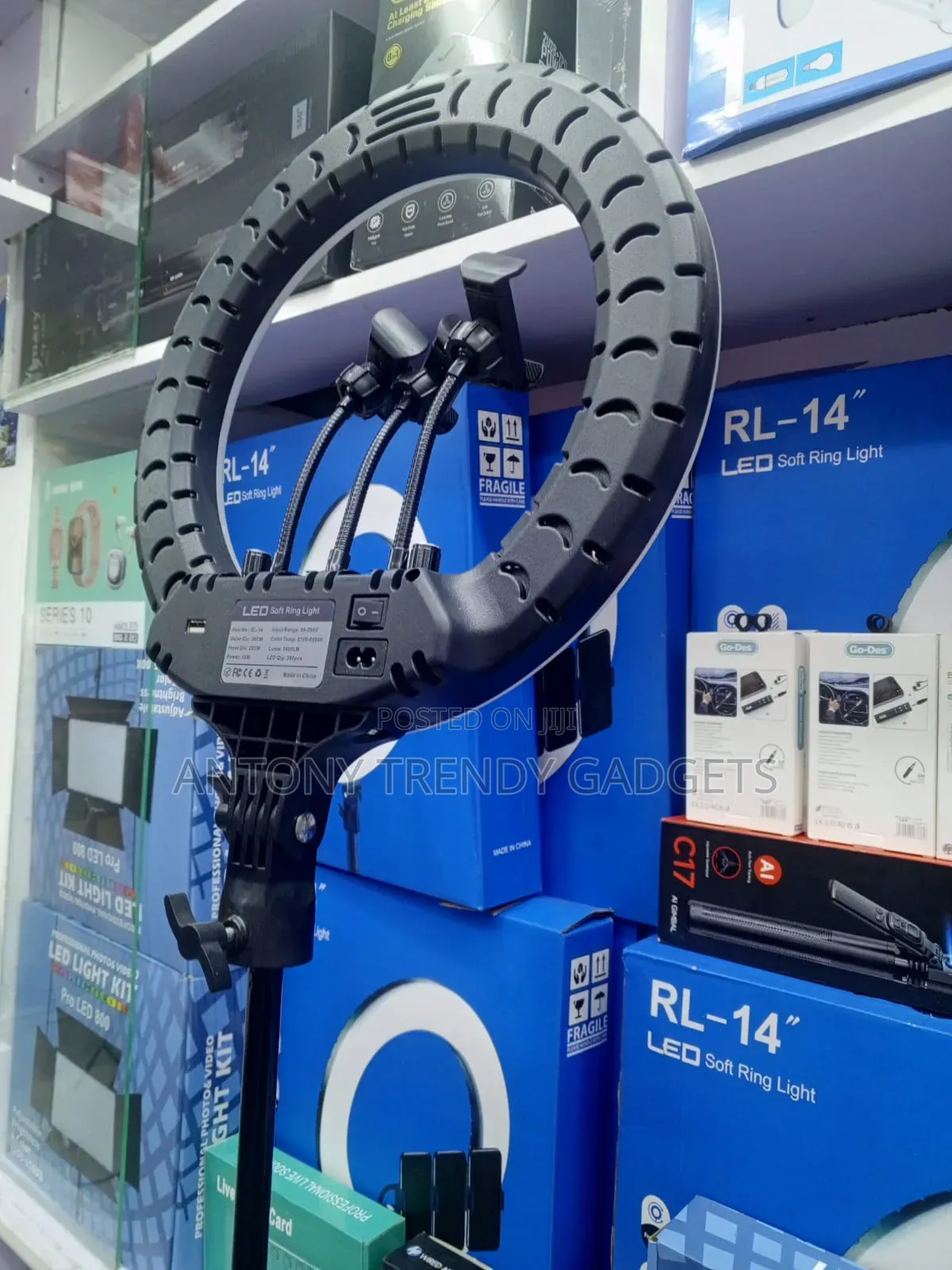 14 Inches Led Ring Light With 3 Flexible Phone Holders
