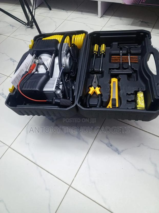 Portable Car Tyre Air Compressor - thumbnail 2