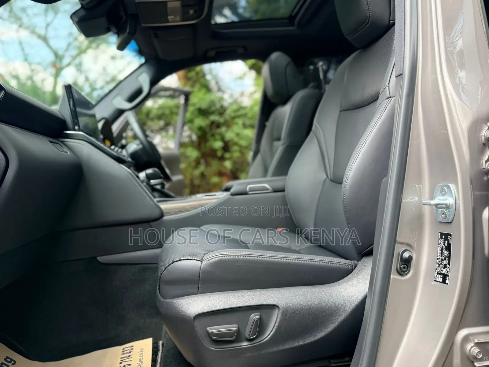 New Toyota Land Cruiser LC300 2023