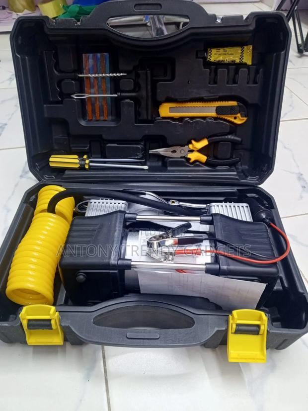 Portable Car Tyre Inflator Air Compressor - thumbnail 3