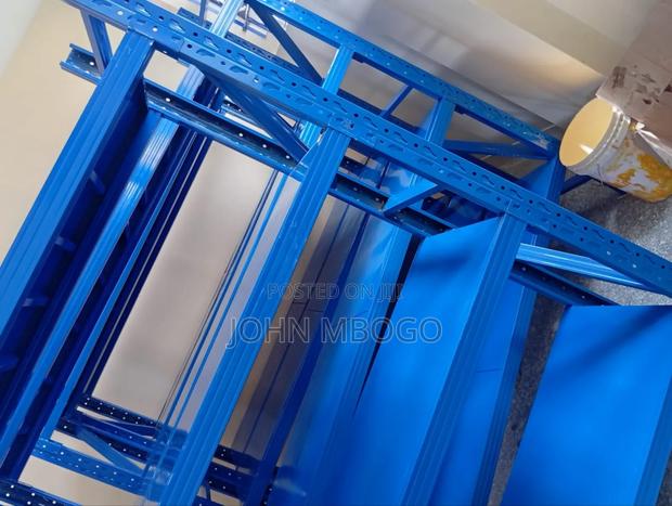 Warehouse Racks / Shelves. - thumbnail 2