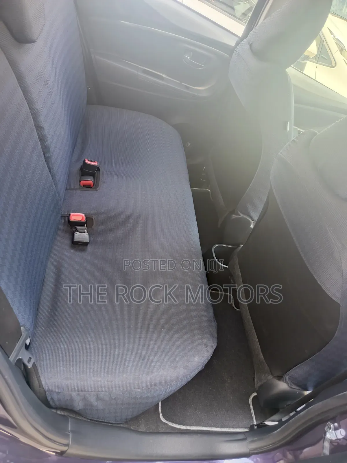 Toyota Vitz 2019 Ivory