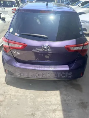 Toyota Vitz 2019 Ivory