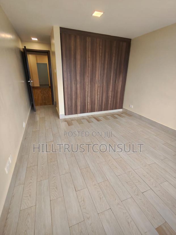 1bdrm Apartment in Parklands for rent - thumbnail 2