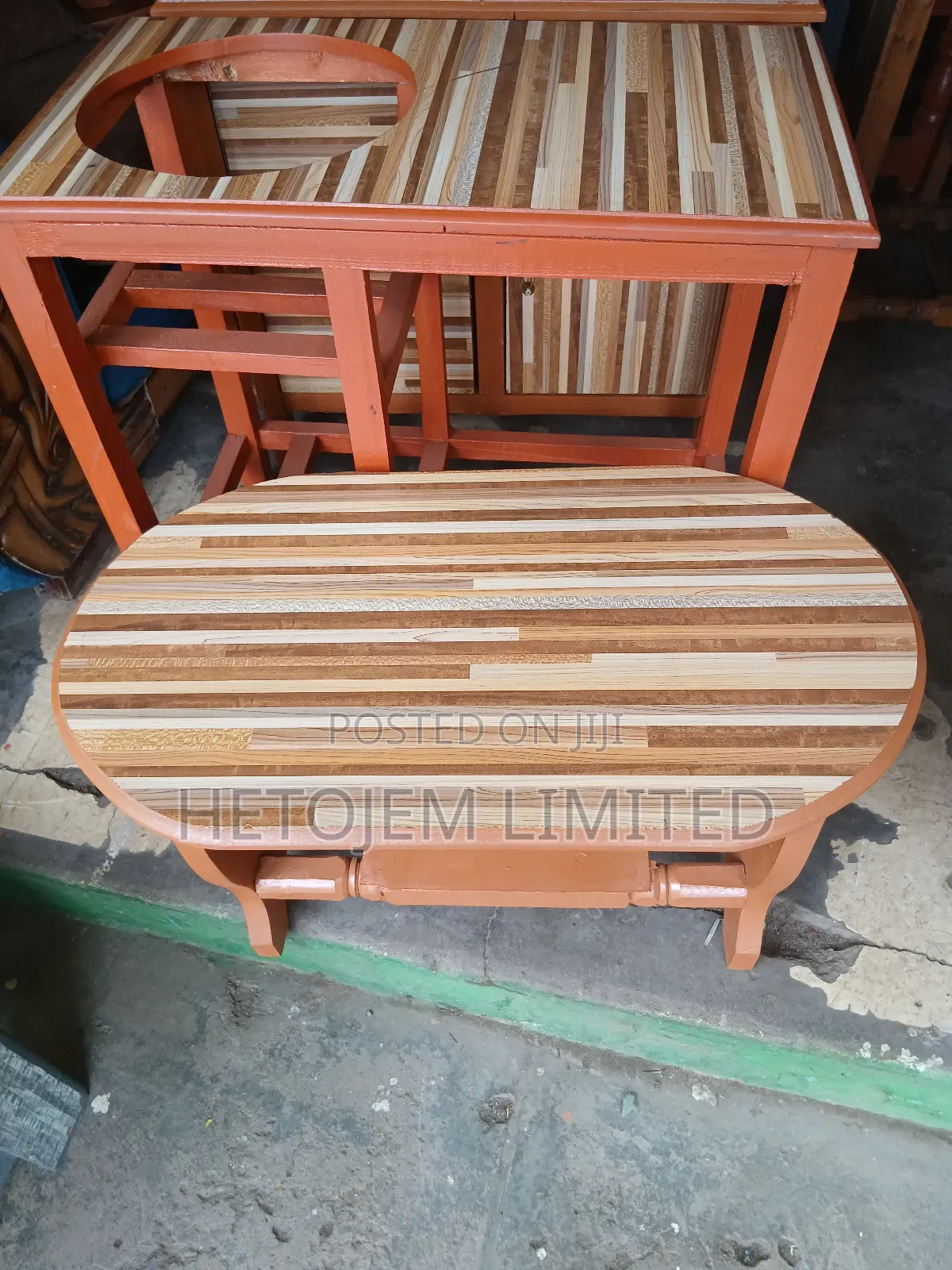 Duo: Oval Coffee Gas Kitchen Table at 3999