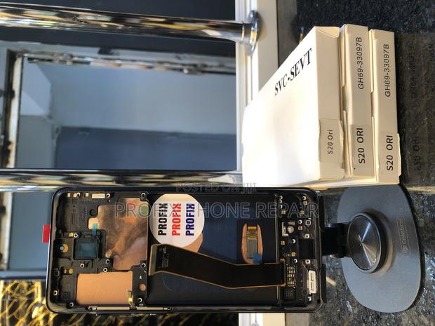 S20 Original Screen Framed Phone Screen Replacement and Install - thumbnail 2