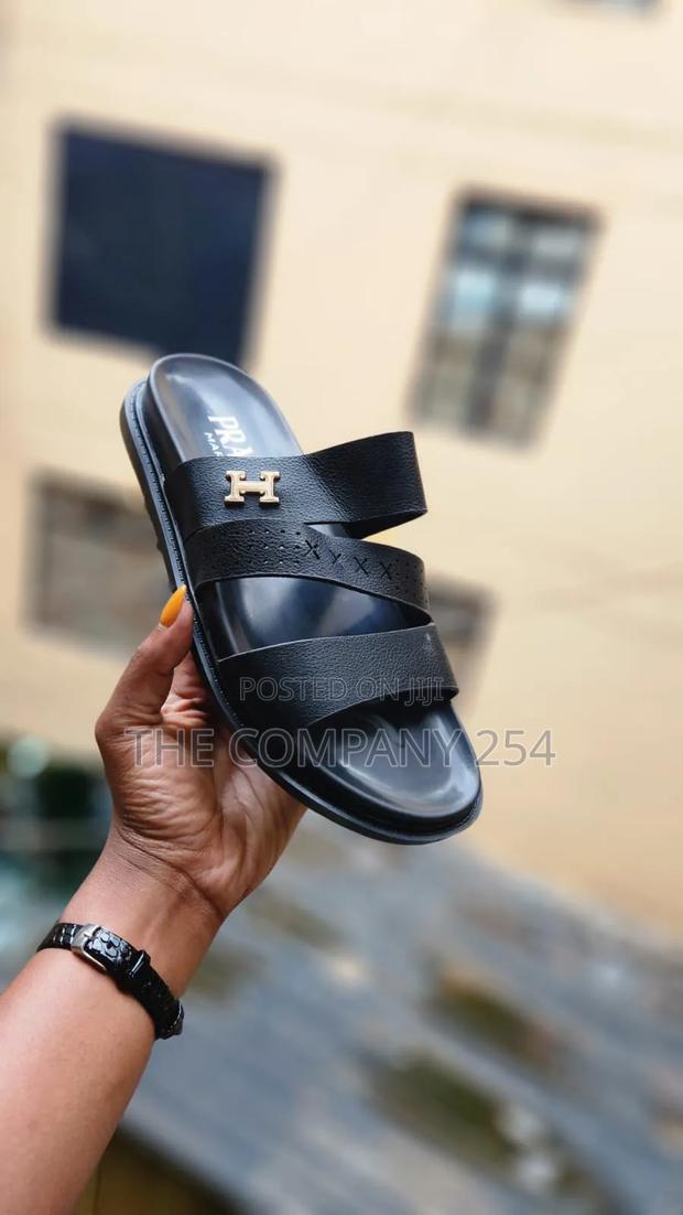 Quality Leather Casual Men Open Slide Shoes - thumbnail 13