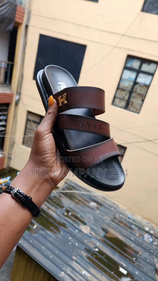 Quality Leather Casual Men Open Slide Shoes - thumbnail 14
